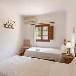 别墅 La Plana 波连斯萨