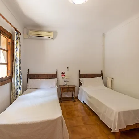 La Plana Villa